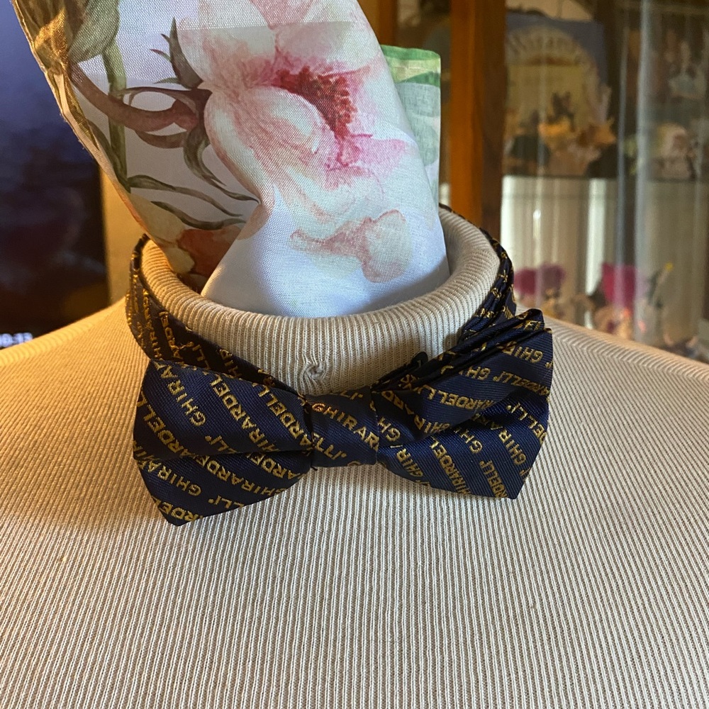 Ghirardelli’s Bow Tie Unisex